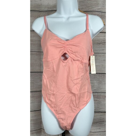 Colsie Women’s Bodysuit Pink Sleeveless One Piece Stretch Size 2X Plus - Picture 1 of 4